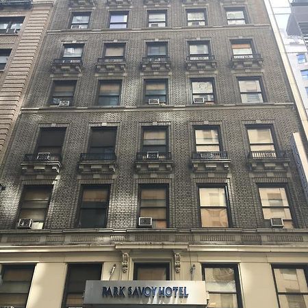 Park Savoy Hotel New York Bagian luar foto