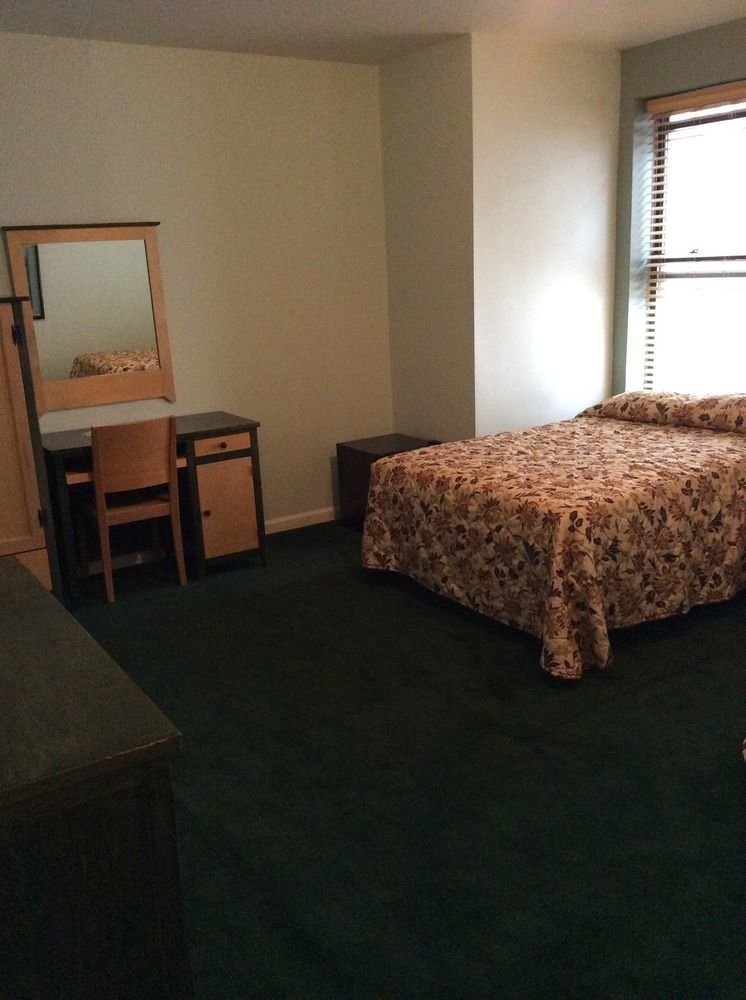 Park Savoy Hotel New York Bagian luar foto